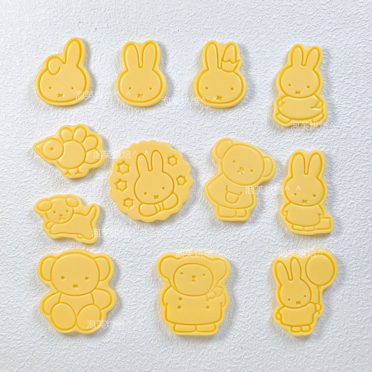 Cute 3D Press Cookie Mold with - Kitchen Baking Store review and price