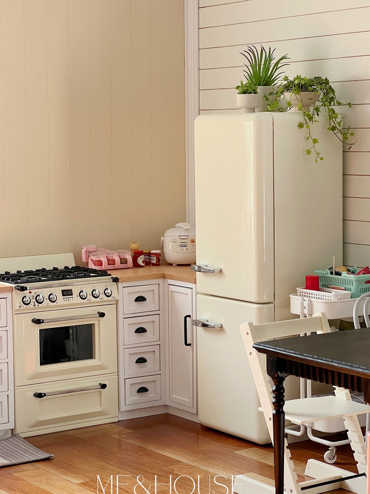 1/6 Doll House Model Furniture - Kitchen Queen review and price